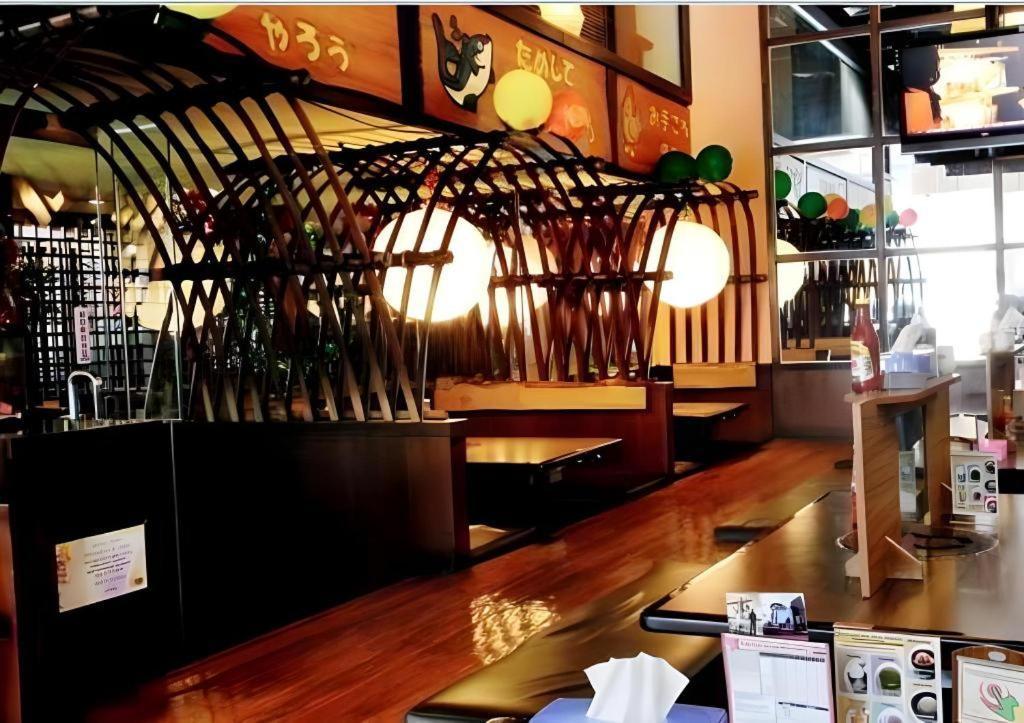 Smart Hotel Thamrin Джакарта Екстер'єр фото