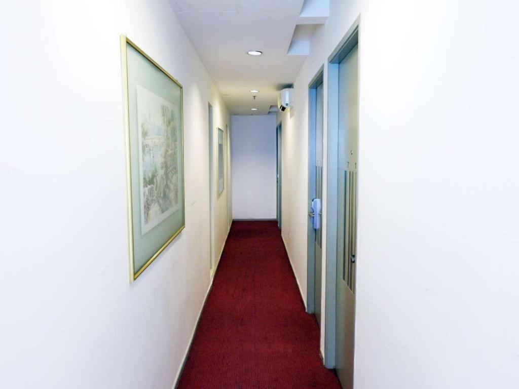 Smart Hotel Thamrin Джакарта Екстер'єр фото