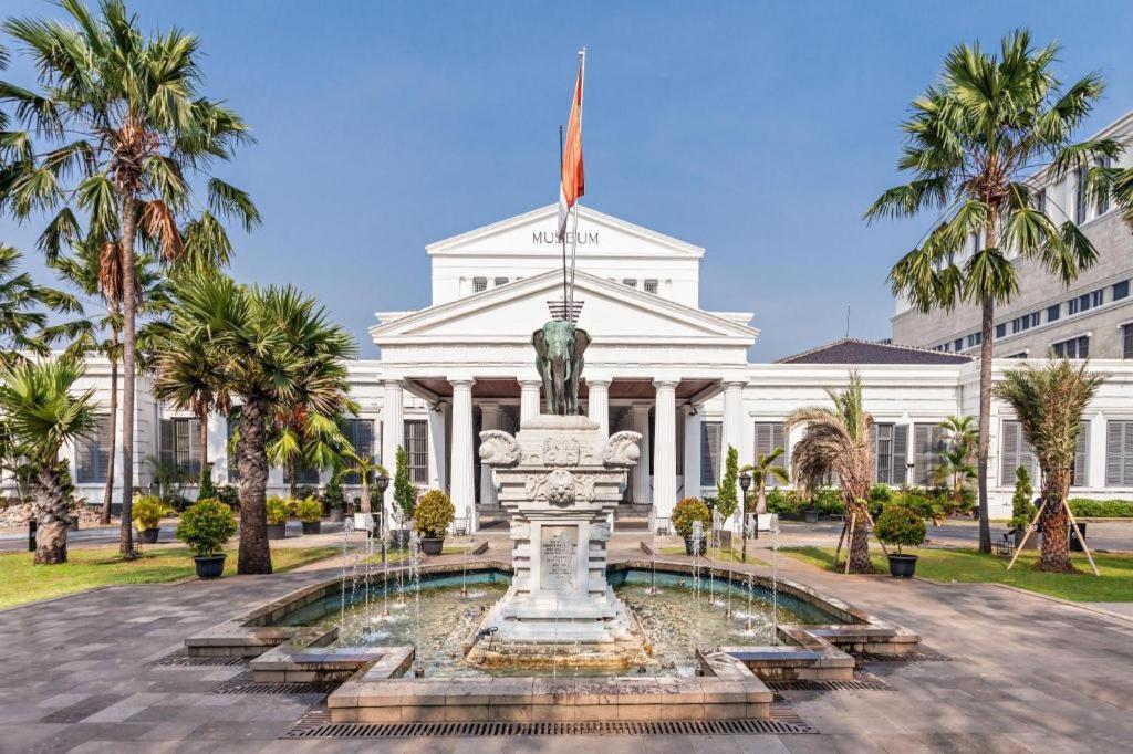 Smart Hotel Thamrin Джакарта Екстер'єр фото