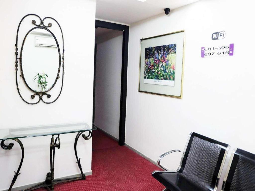 Smart Hotel Thamrin Джакарта Екстер'єр фото